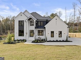 6978 Deaton Henry Rd, Flowery Branch, GA 30542