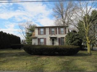 1821 Woodland Ave, Lancaster, PA 17602
