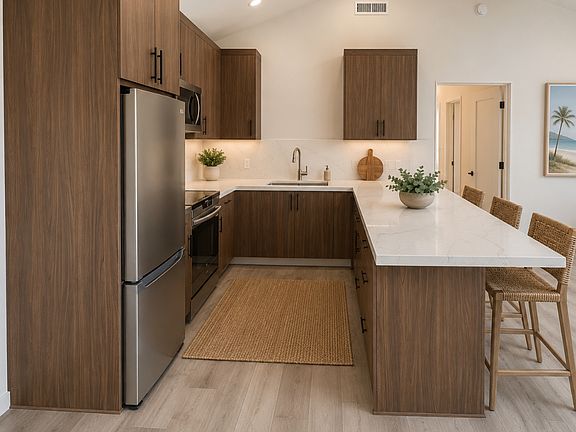 3rd image of 99 Pebble Beach Dr