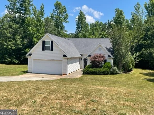15 Farrington Ct, Newnan, GA 30263