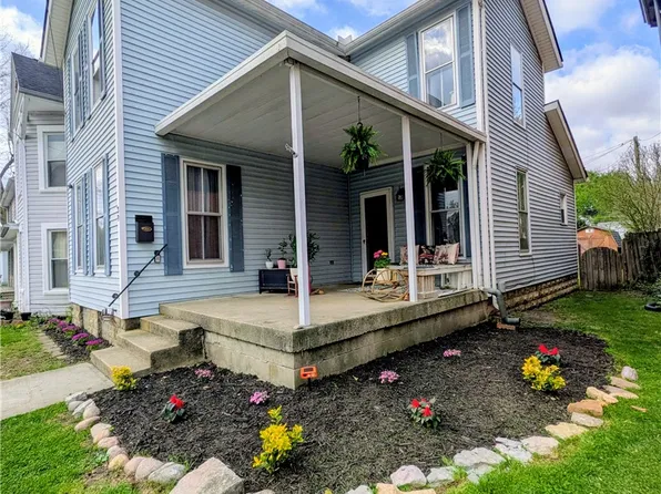 39 S Cherry St, Germantown, OH 45327