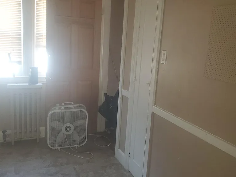 17147 Monica St #2-1 — Photo 7