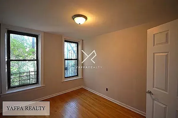 Rented by Yaffa Realty LLC | media 3