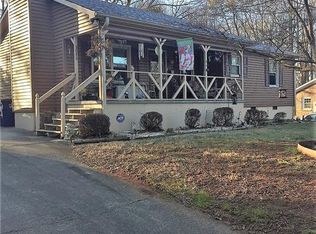 3076 Buchanan St, Winston Salem, NC 27127