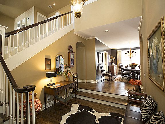 View of the entry foyer & staircase