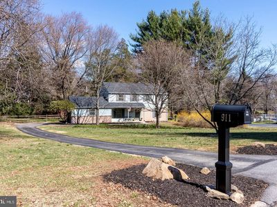 911 Vista Dr, West Chester, PA, 19380