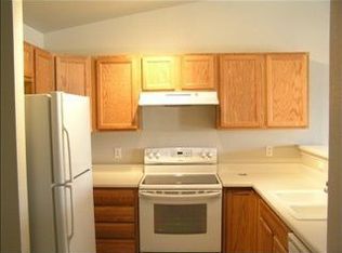 1328 Silver Hawk Ct, Pueblo, CO 81008
