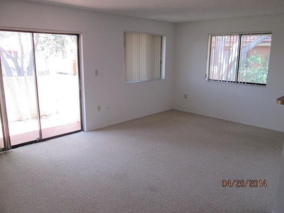 4th image of 3220 Coral Lake Dr