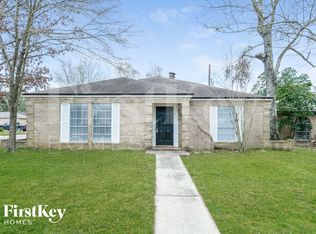 1 Midwood Cir, Conroe, TX 77301