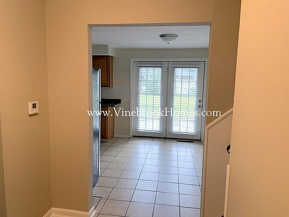 2nd image of 4312 Skylark Dr