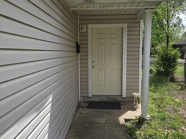 1606 Cedar St #B — Photo 4