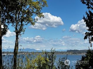 5508 Pine Sisken Rd, Blaine, WA 98230