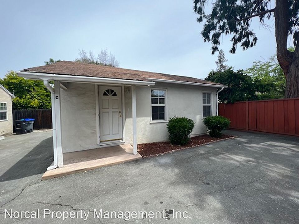 1st image of 299 Mariposa Ave APT C