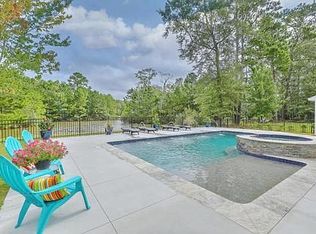 1932 Hall Point Rd, Mount Pleasant, SC 29466