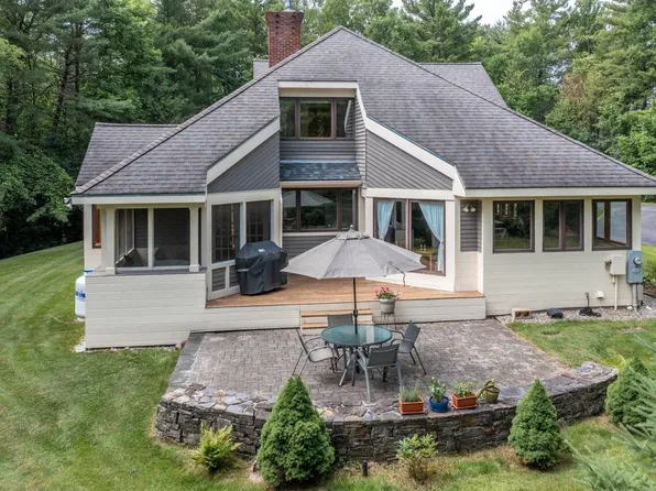 702 Beaver Creek Road, Shelburne, VT 05482