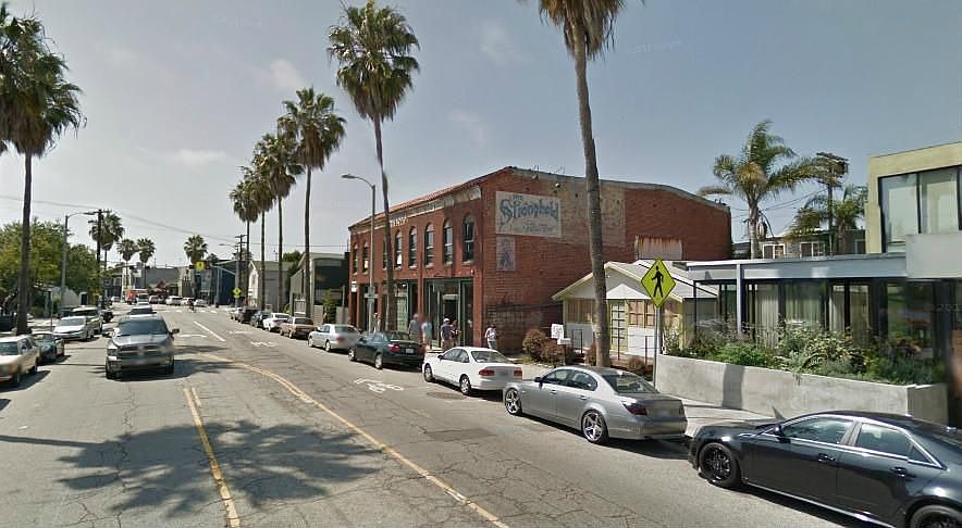 2nd image of 1635 Abbot Kinney Blvd