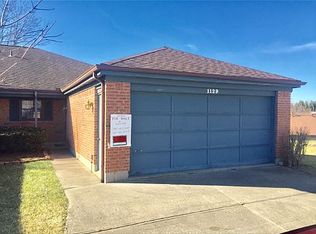 1129 Cymar Dr E, Beavercreek, OH 45434