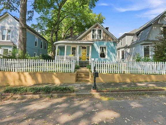 2nd image of 105 Mabel Ave