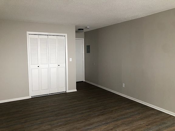 5th image of 2244 Johnson St NE APT 9