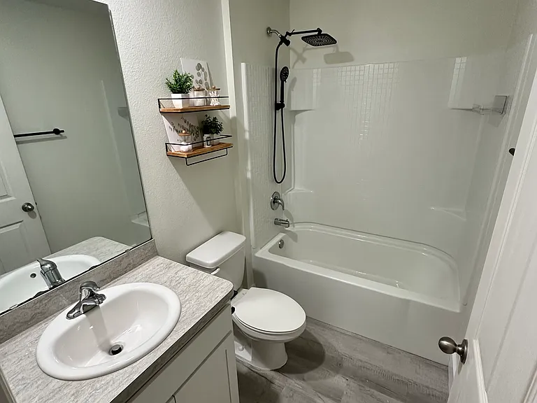 176 Pine Grove Dr — Photo 32