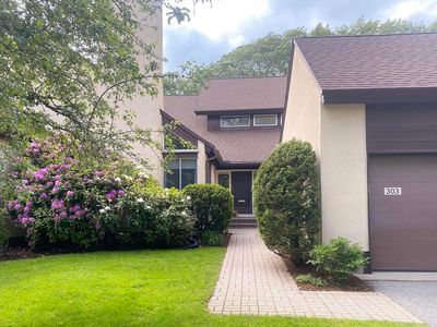 303 Goddard Ave, Brookline, MA, 02445