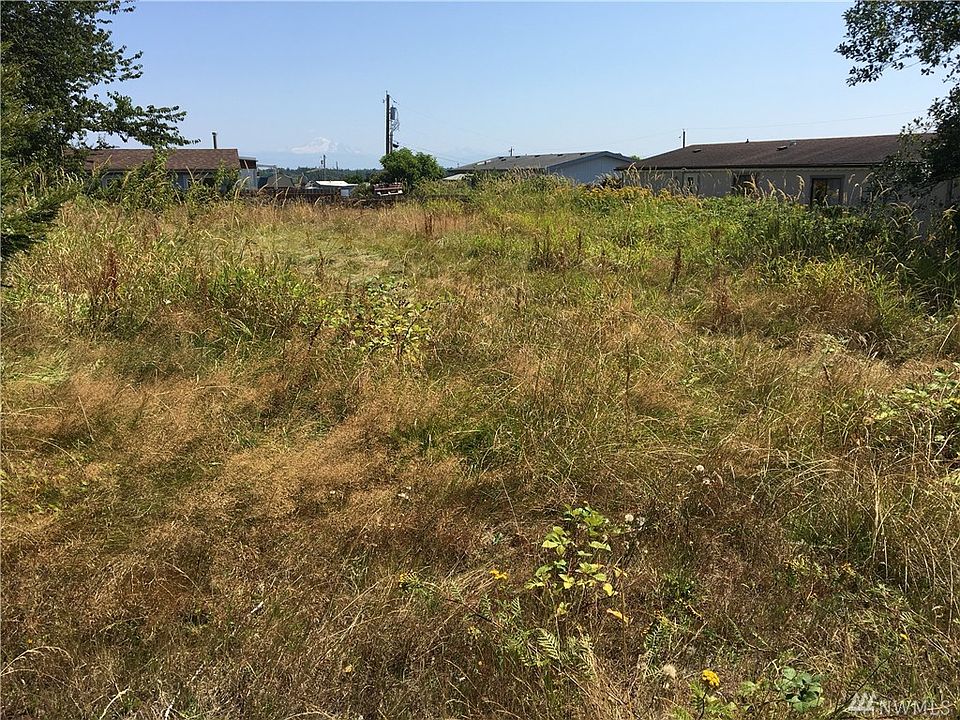 2nd image of 8478 Treevue Rd