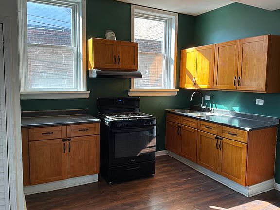 5th image of 1541 W 18th St #2R