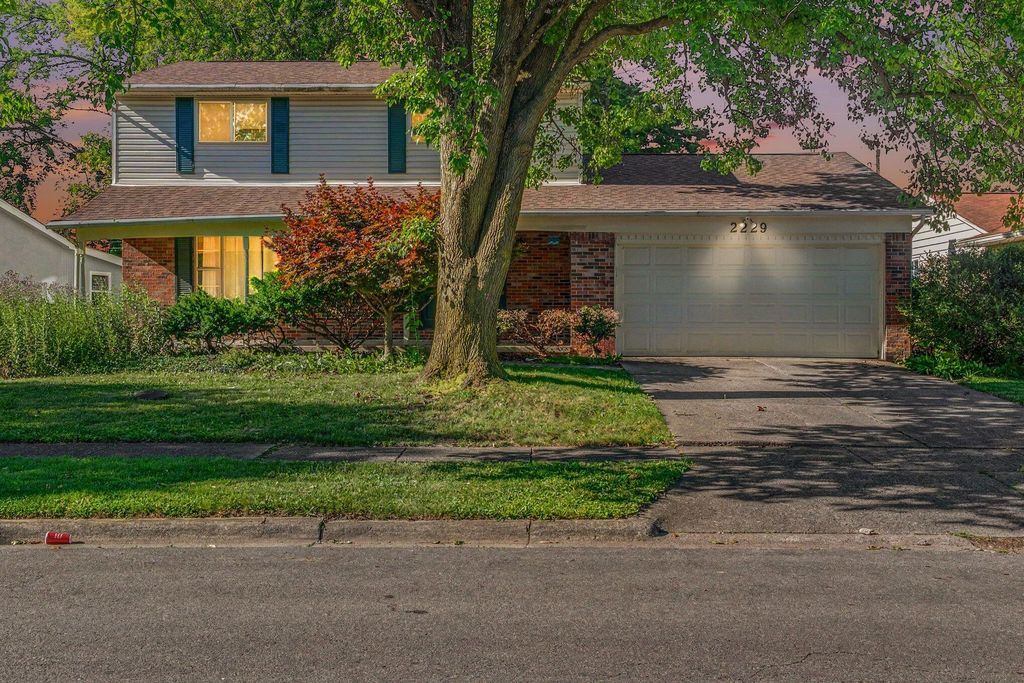 2229 Waldorf Rd, Columbus, OH