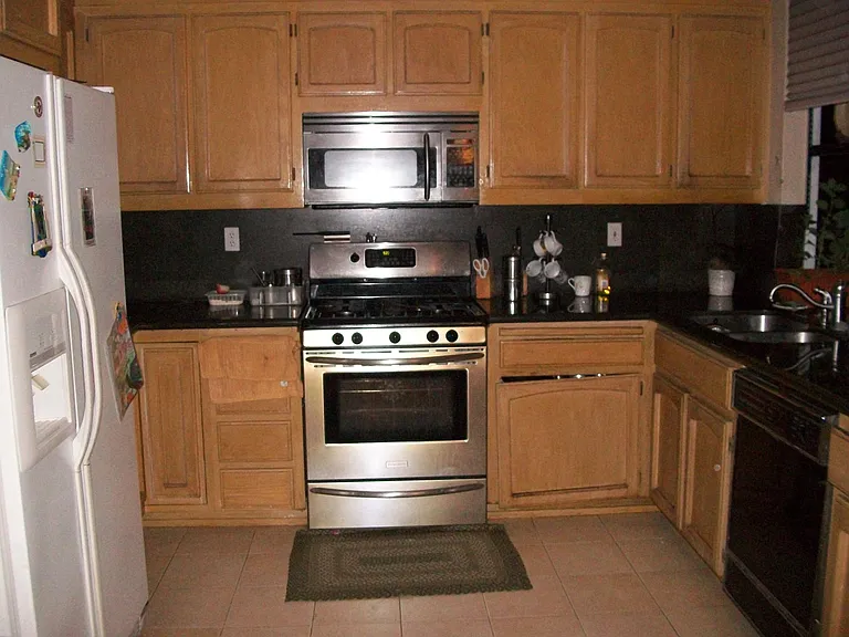 Summerwind Dr — Photo 3