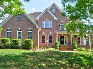 14216 Harvington Dr, Huntersville, NC 28078
