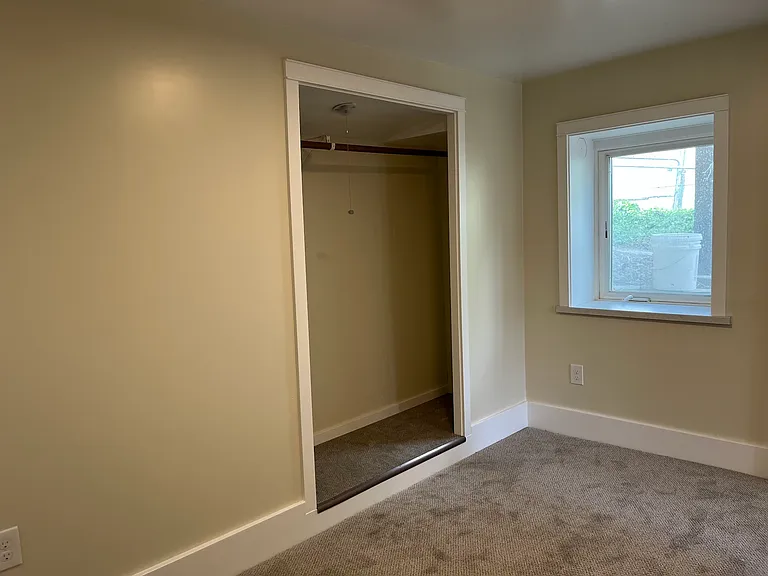 493 Fairview St #3 — Photo 13