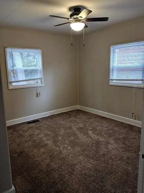 3 bed, 1 bath Home- Available August 2027! — Photo 2