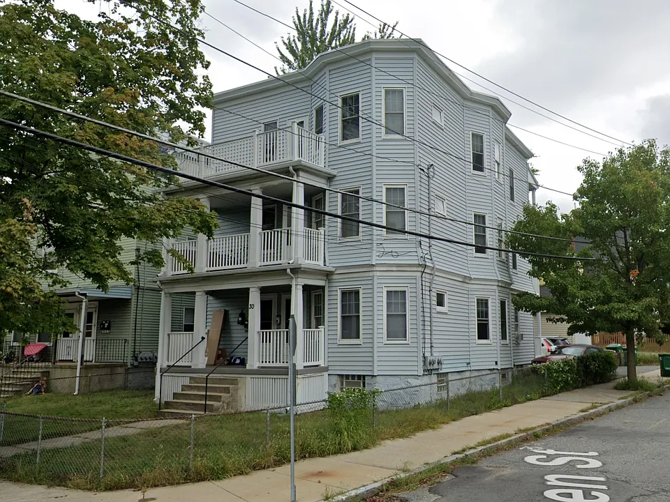 30 Adams St #3