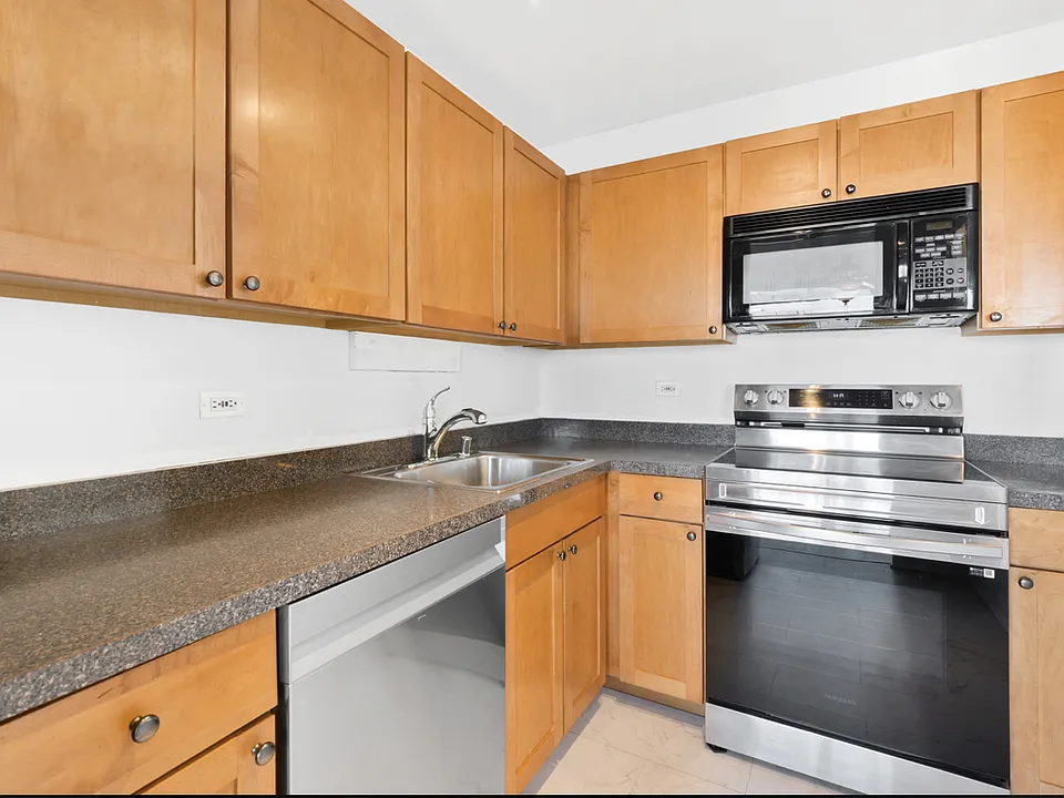 3660 N Lake Shore Dr #1808