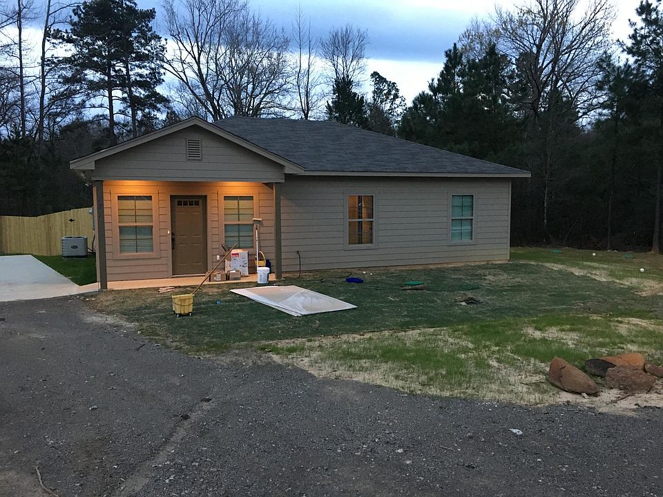1st image of 179 Summer Creek Dr