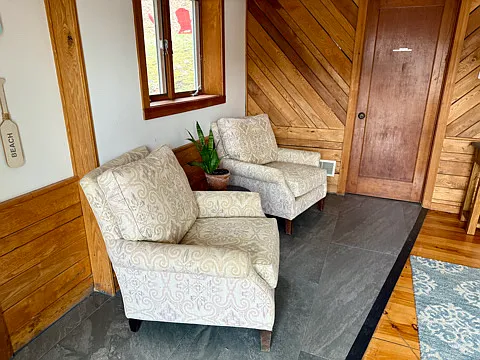reading area lower level
