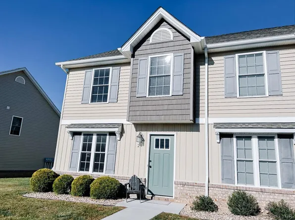 27 Squire Cir, Lynchburg, VA 24501