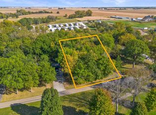 124 Golf View Ln, Washington, IA 52353