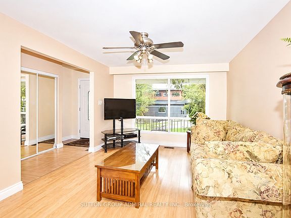 2nd image of 94 Sackville St