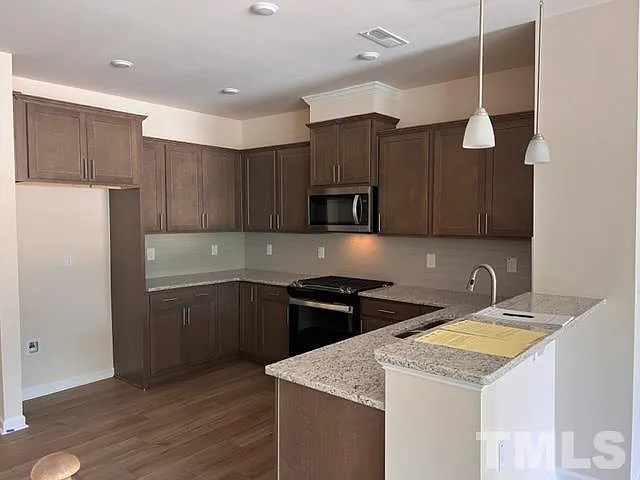 5716 Preveza Pl — Photo 3