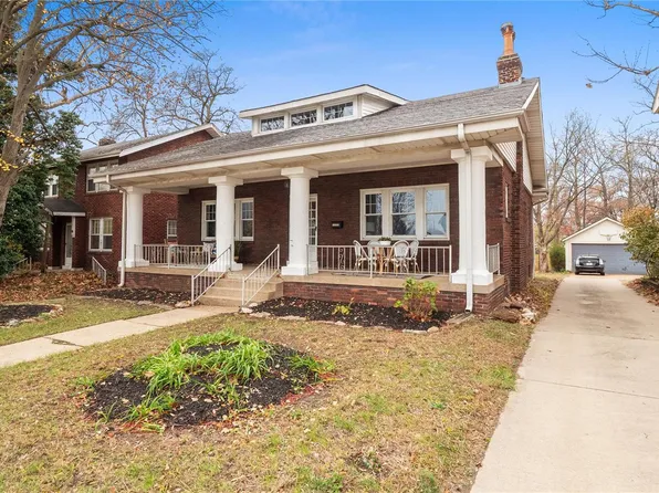 1355 Bellevue Ave, Saint Louis, MO 63117