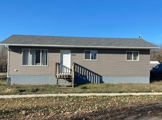 320 4th Ave, Dodsland, SK S0L0V0