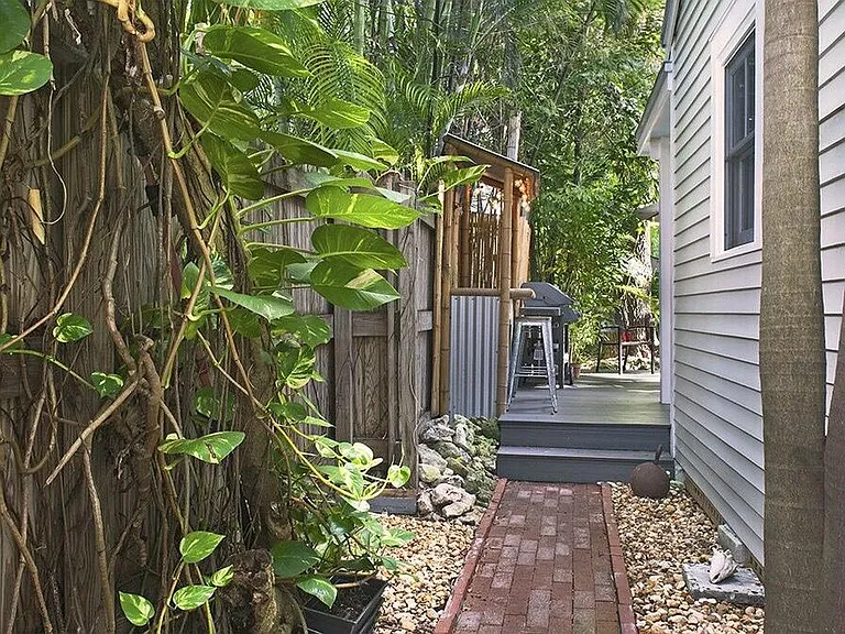 1012 Fleming St #3 — Photo 5