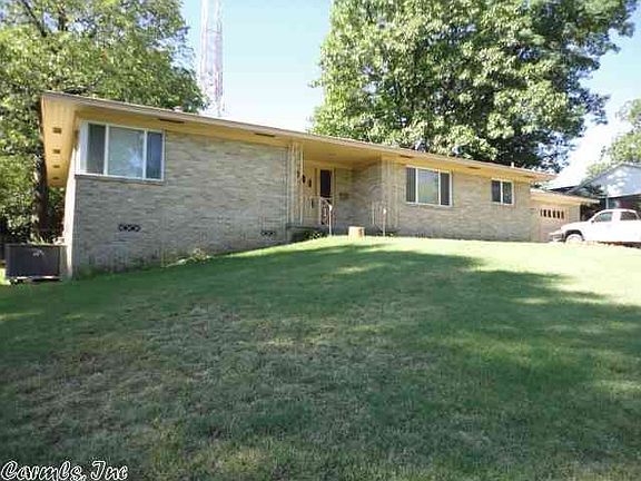 2nd image of 125 Dickson Dr
