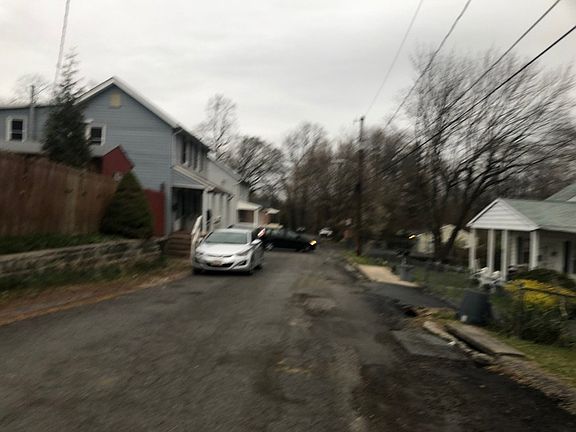 4th image of 2 Glencoe Ave