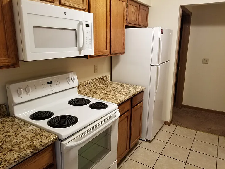 6315 Garrett Ln — Photo 15