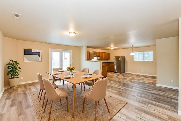 118 Wethersfield Dr — Photo 9