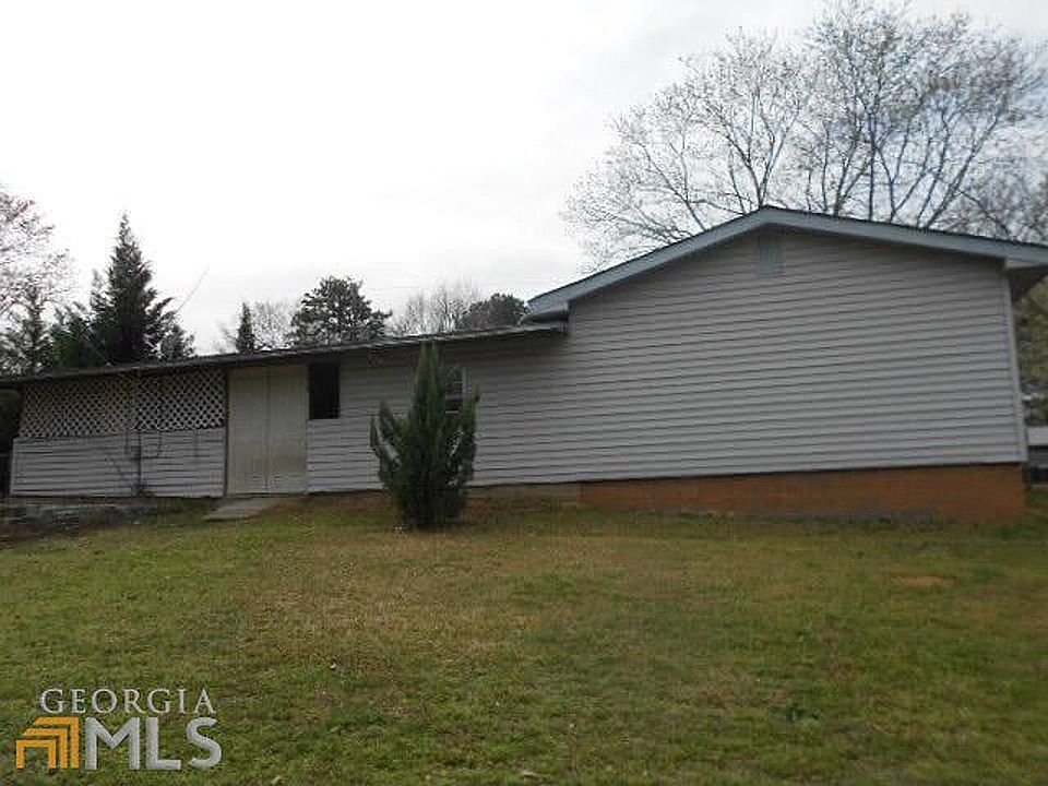 2nd image of 1666 Wesley Way NW