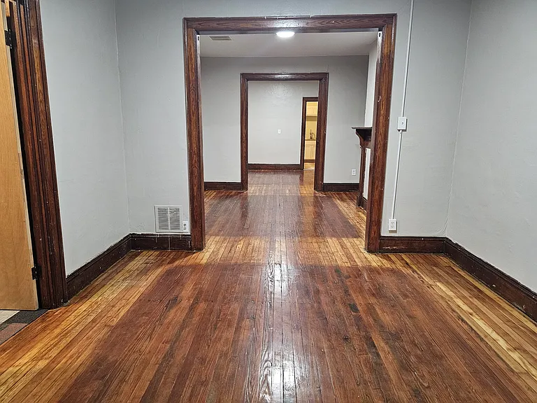 154 Oconnell Ave #2 — Photo 3
