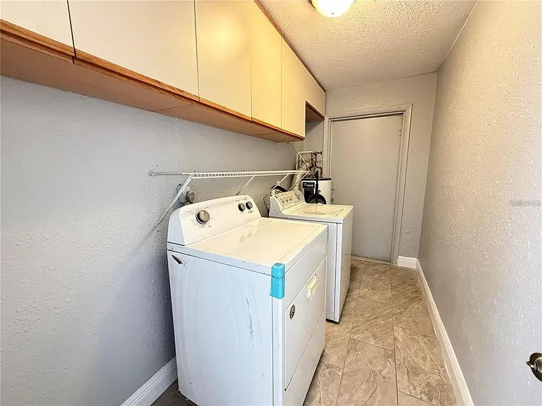 922 Martin Luther King Blvd NE — Photo 12
